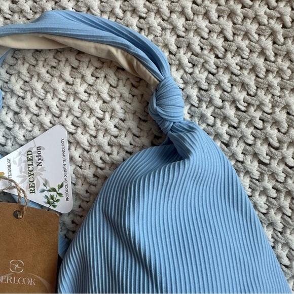 Berlook NEW Powder Blue V-Neck Knot Triangle Bikini Set Top Bottoms Women’s XL - Picture 12 of 12